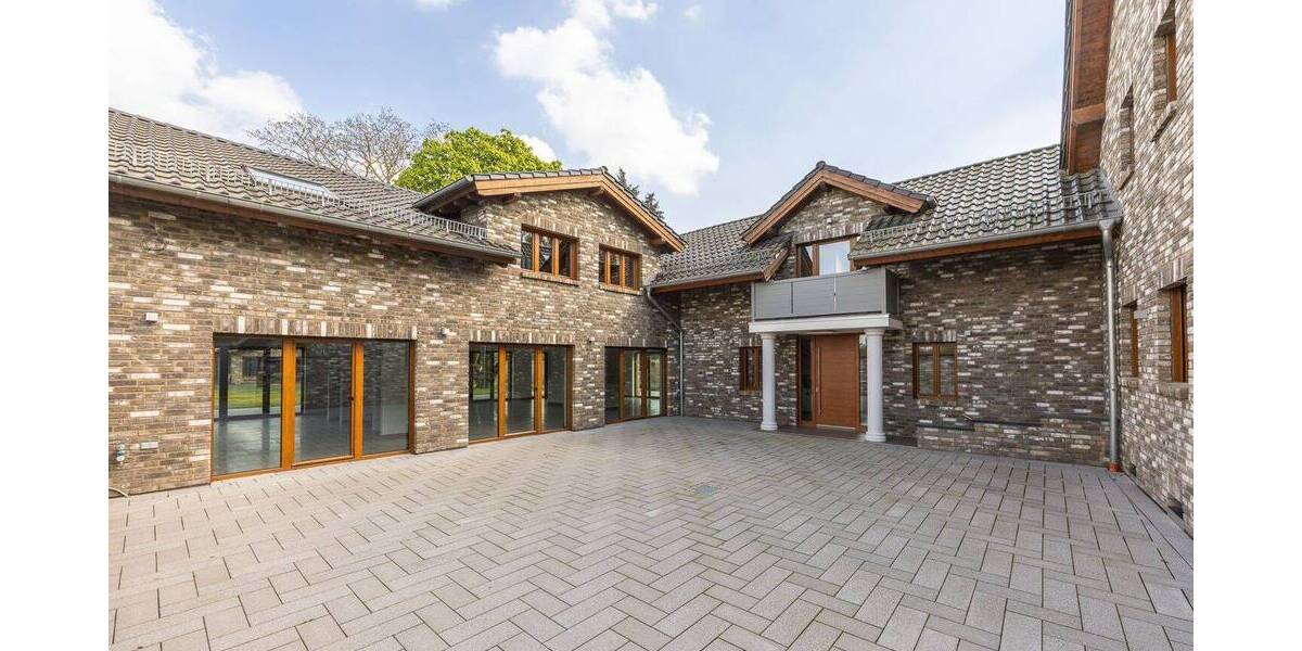Einfamilienhaus Hürth Stotzheim - 9 Zimmer, 448 m&sup2;, 1.990.000&euro; | Angebot:26388610