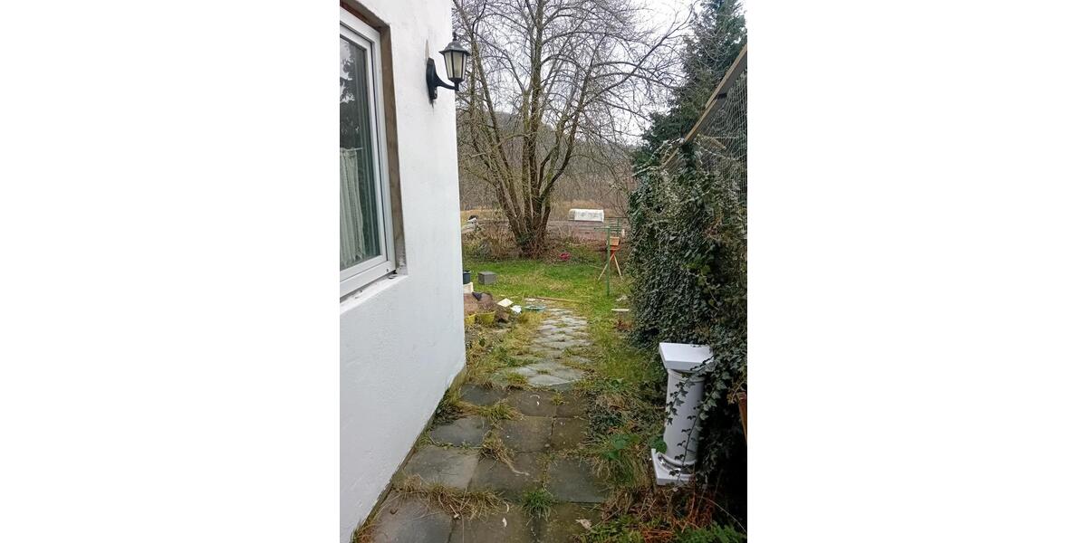 Einfamilienhaus Hennef (Sieg) - 7 Zimmer, 130 m&sup2;, 155.000&euro; | Angebot:24733420