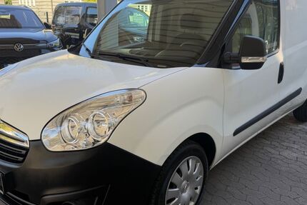 Opel Combo 76.955 km 8.200 &euro; Köln 50827