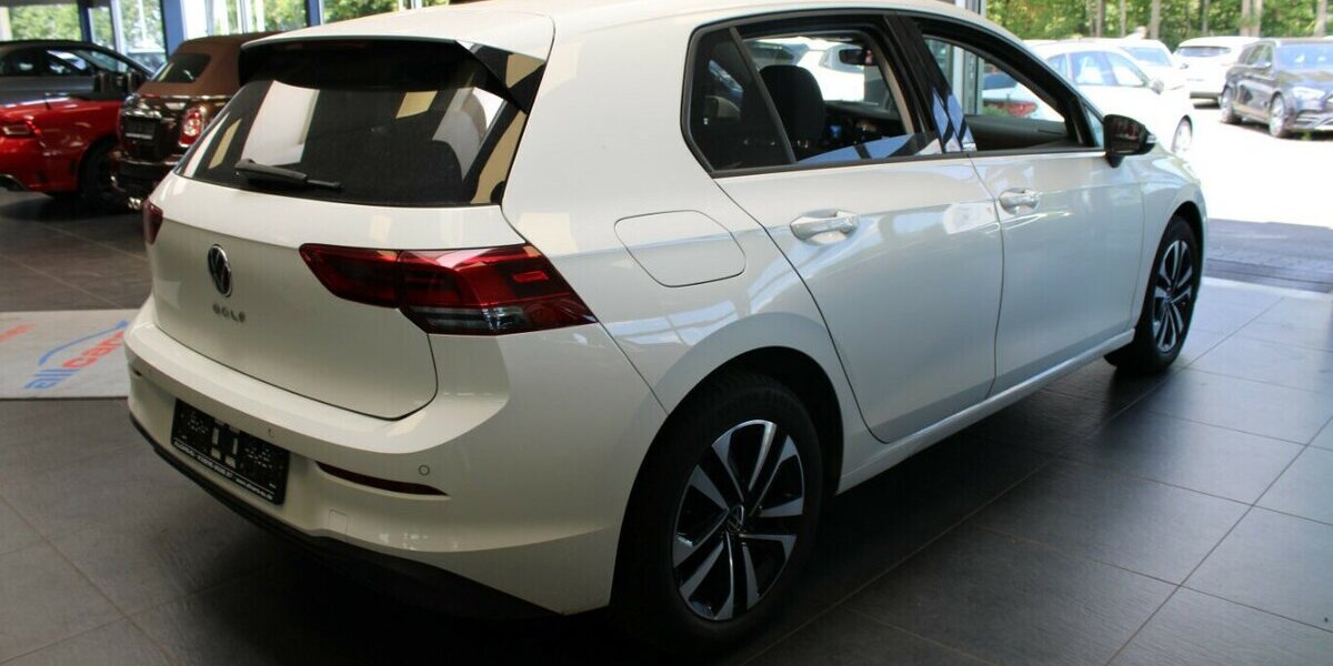 VW Golf 1.5 TSI OPF United 59.930 km 18.980 &euro; Euskirchen 53881