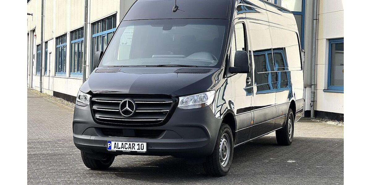 Mercedes-Benz Sprinter 225.900 km 23.250 &euro; Köln 50858