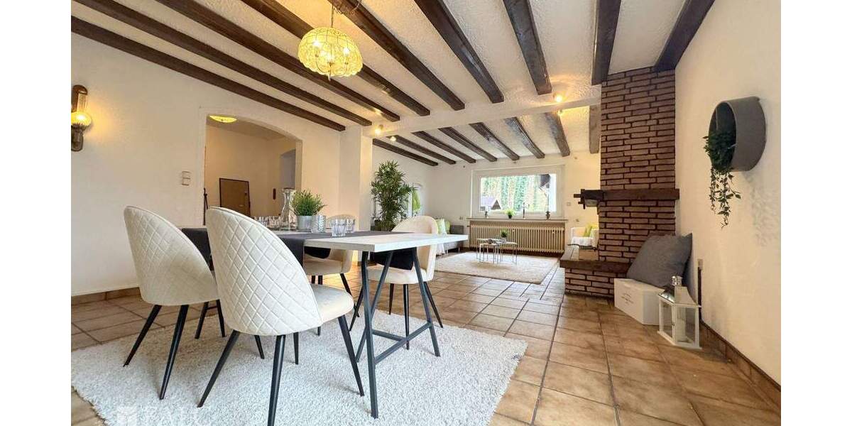 Etagenwohnung Siegburg - 4 Zimmer, 100 m&sup2;, 309.000&euro; | Angebot:25739528