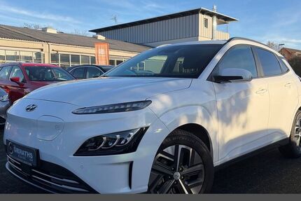 Hyundai KONA 32.386 km 24.590 &euro; Bergisch Gladbach 51469