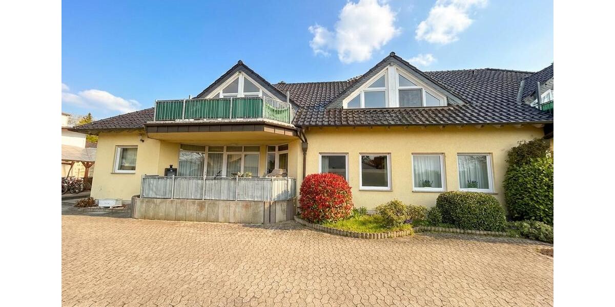 Etagenwohnung Bonn Bad Godesberg - 3 Zimmer, 100 m&sup2;, 1.250&euro; | Angebot:26236660