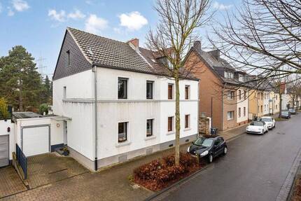 Ein -oder Zweifamilienhaus in Top-Lage von Hürth-Efferen