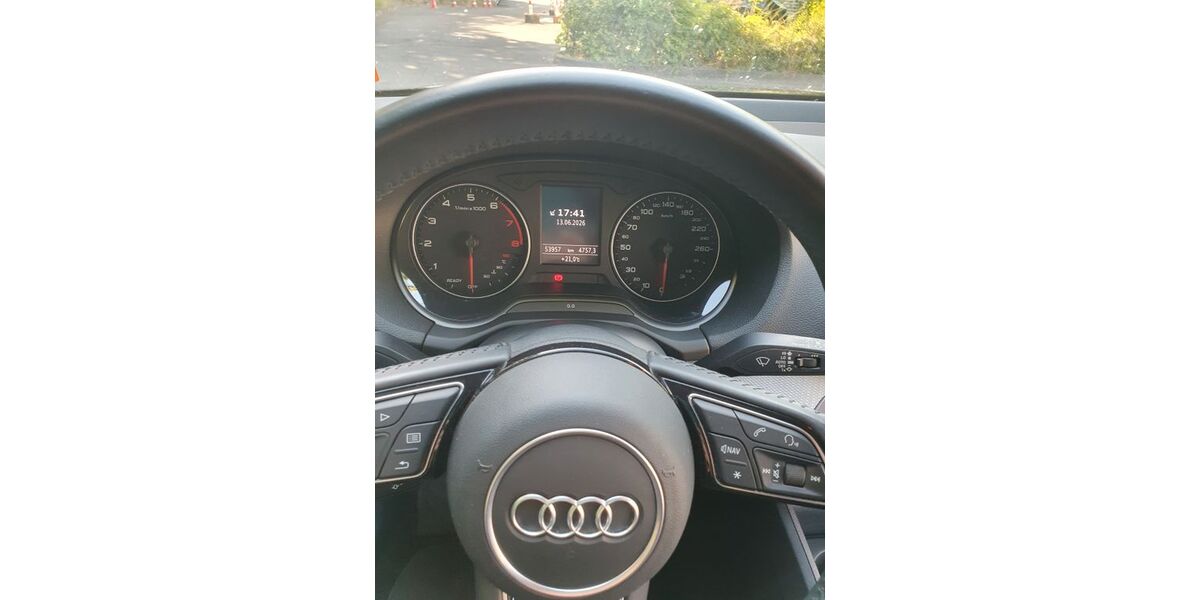 Audi Q2 54.000 km 15.500 &euro; Köln 50765