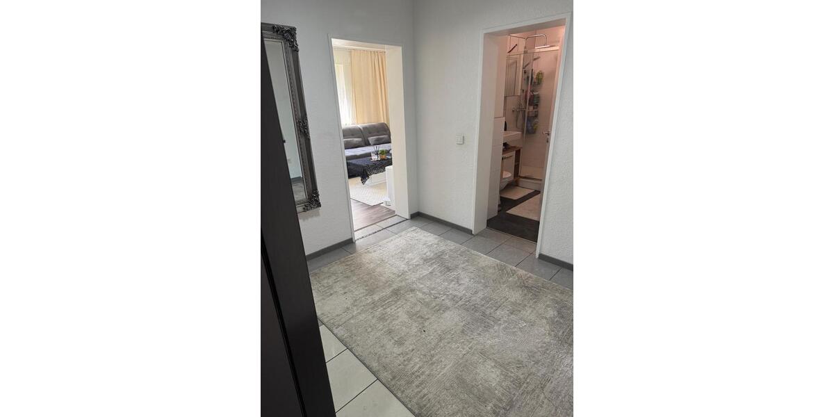 Erdgeschoßwohnung Siegburg - 3 Zimmer, 70 m&sup2;, 1.000&euro; | Angebot:24748720