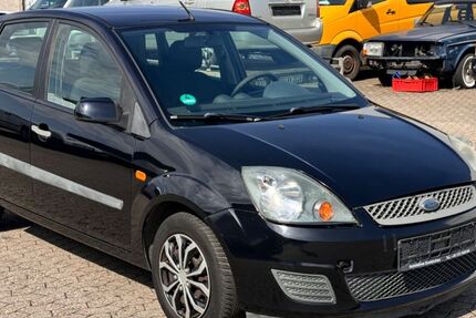 Ford Fiesta 170.230 km 1.950 &euro; Bornheim 53332