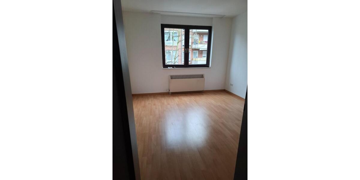Etagenwohnung Wesseling - 2 Zimmer, 70 m&sup2;, 900&euro; | Angebot:24744800