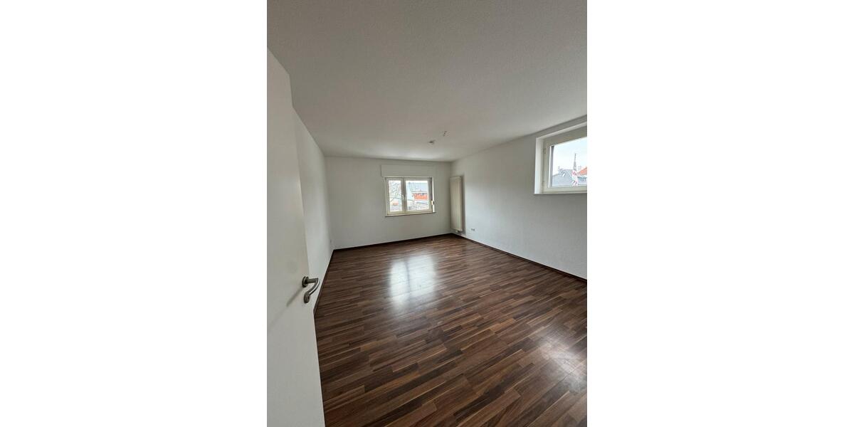 Maisonettenwohnung Bornheim - 3 Zimmer, 105 m&sup2;, 1.230&euro; | Angebot:25793345