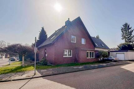Haus Frechen Grefrath - 9 Zimmer, 240 m&sup2;, 699.000&euro; | Angebot:26887698