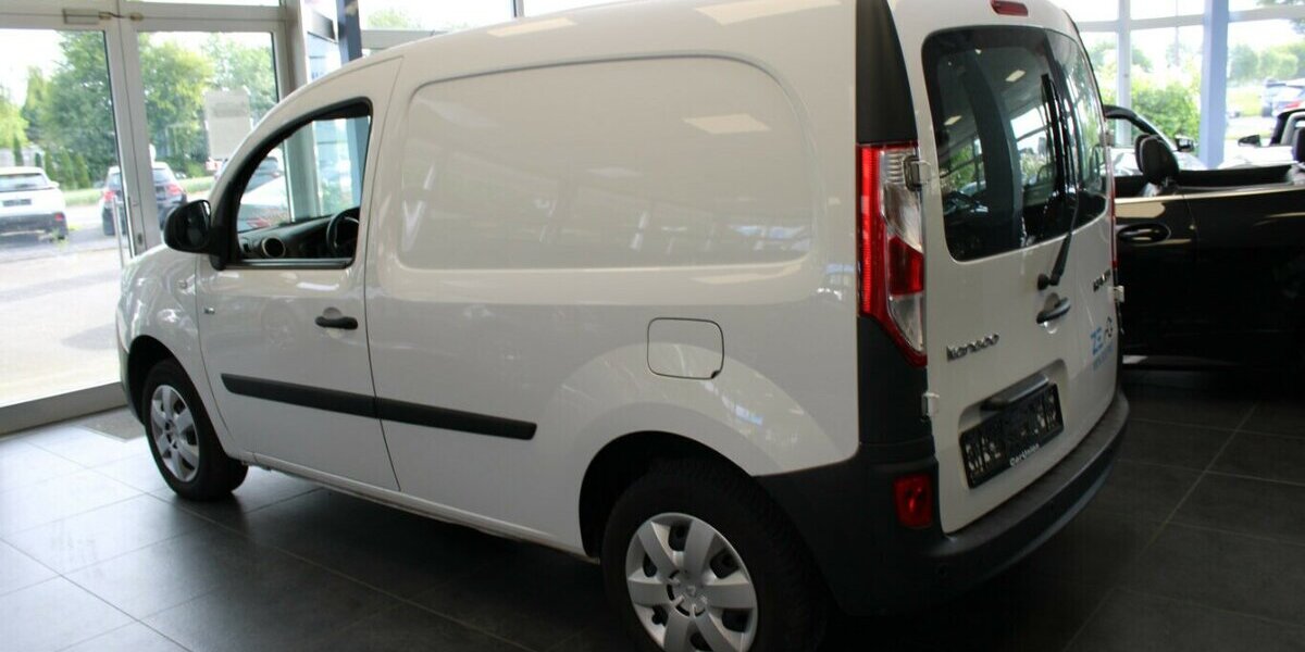 Renault Kangoo Z.E. Kangoo Z.E. Kangoo Z.E. Kangoo Z.E. 33 15.955 km 15.980 &euro; Euskirchen 53881