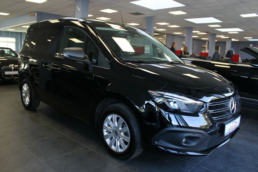 Mercedes-Benz Citan 48.796 km 22.980 € Euskirchen 53881