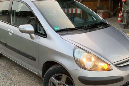 Honda Jazz 120.000 km 4.500 € Köln 50969