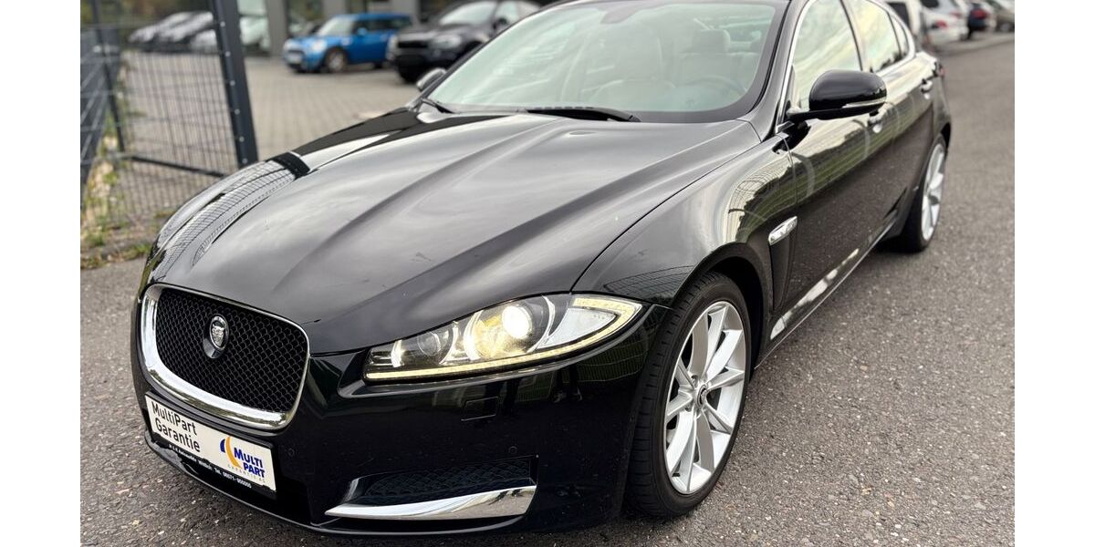 Jaguar XF 188.000 km 9.500 &euro; Troisdorf (10 km Köln-Bonn Airport) 53842