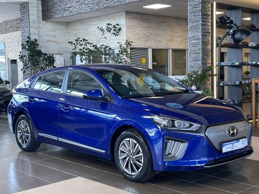 IONIQ