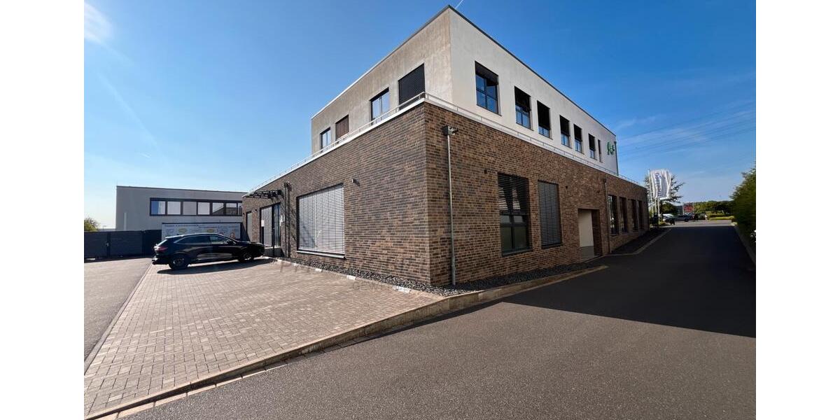 Gewerbeobjekt Troisdorf Bergheim - 2.125&euro; | Angebot:23713654