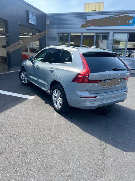 Volvo XC60 28.500 km 33.100 € Köln 50735