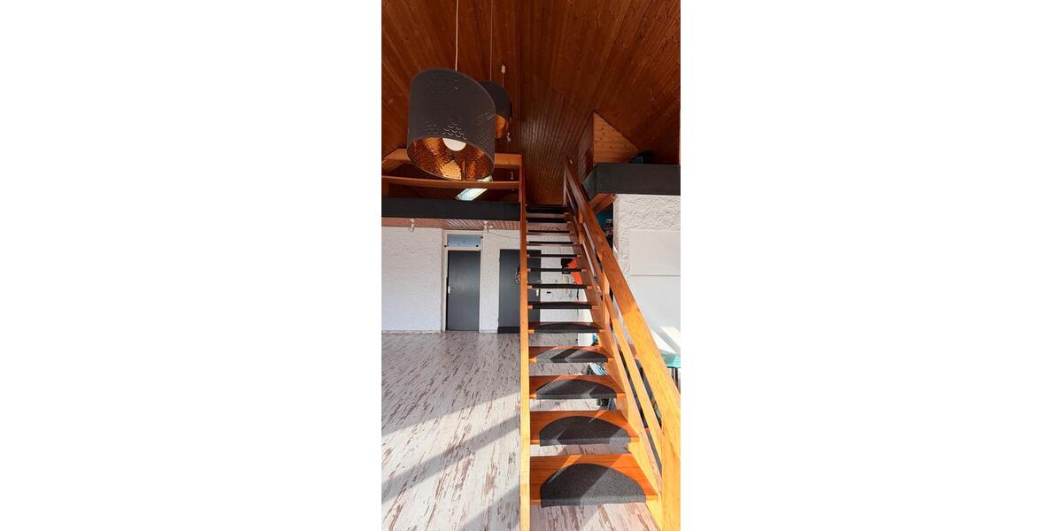 Dachgeschoßwohnung Troisdorf Bergheim - 4 Zimmer, 104 m&sup2;, 1.500&euro; | Angebot:25612942