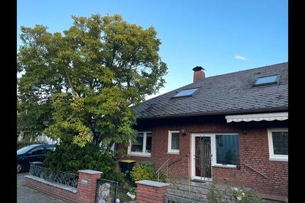 Haus Meckenheim - 6 Zimmer, 250 m&sup2;, 595.000&euro; | Angebot:24659101