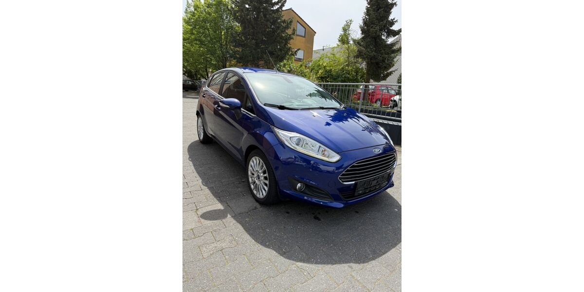 Ford Fiesta 59.465 km 8.240 &euro; Bonn 53111