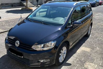 VW Touran 111.950 km 16.500 &euro; Weilerswist 53919