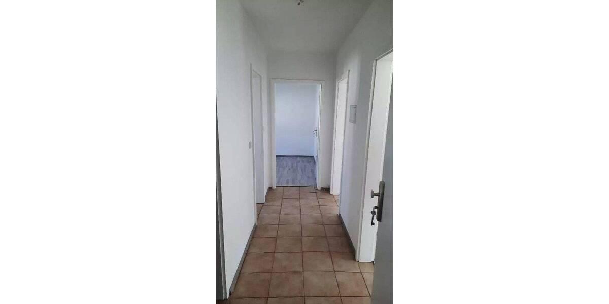 Etagenwohnung Sankt Augustin Ort - 3 Zimmer, 70 m&sup2;, 1.020&euro; | Angebot:26825018