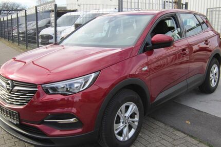 Opel Grandland (X) 110.200 km 9.990 € Köln 51105
