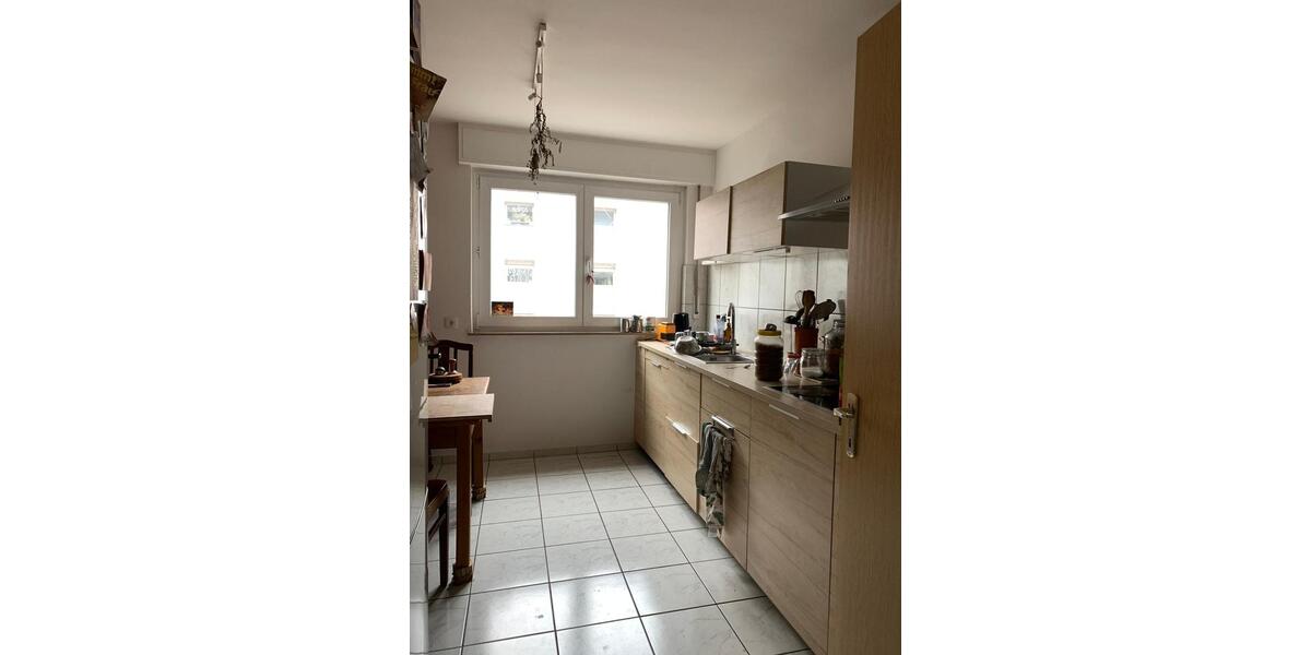 Etagenwohnung Bonn Poppelsdorf - 2 Zimmer, 85 m&sup2;, 1.200&euro; | Angebot:25551499