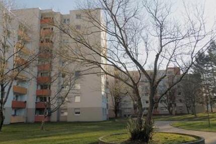 Großzügige, sanierte 3-Zimmer-Wohnung mit Balkon – ideal für junge Familien zimmer
