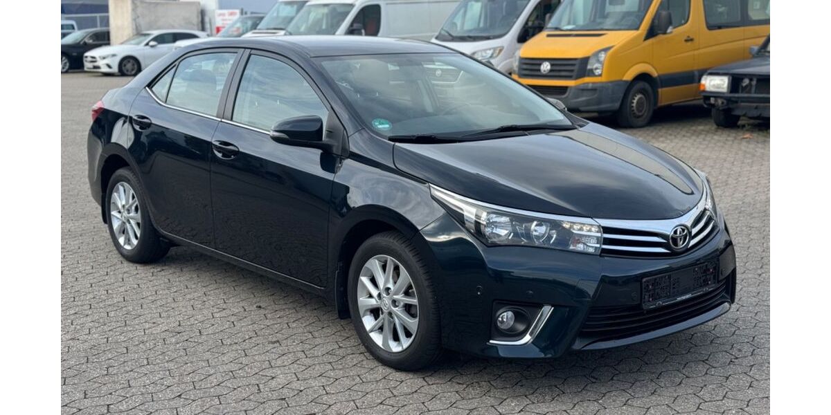 Toyota Corolla 92.370 km 13.450 &euro; Bornheim 53332