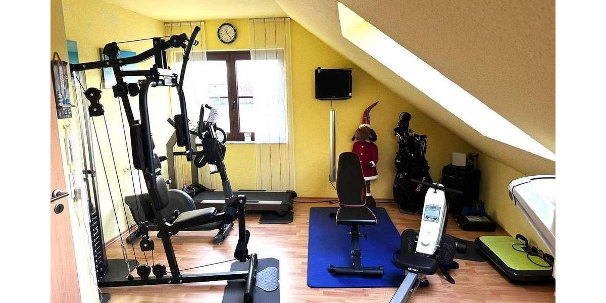 Reihenendhaus Rheinbach - 7 Zimmer, 170 m&sup2;, 699.000&euro; | Angebot:24636553