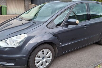 Ford S-Max 242.960 km 2.900 € Neunkirchen-Seelscheid 53819