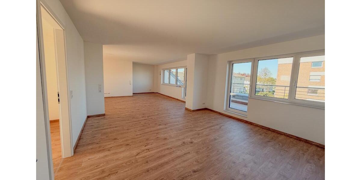 Dachgeschoßwohnung Euskirchen - 3 Zimmer, 131 m&sup2;, 1.375&euro; | Angebot:26618141