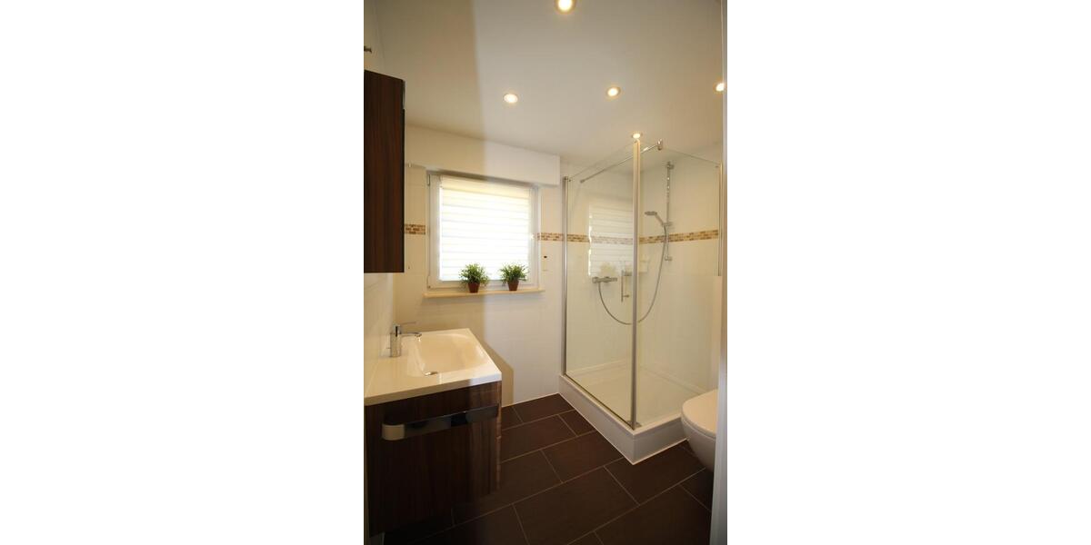 Reihenhaus Hennef (Sieg) - 5.5 Zimmer, 130 m&sup2;, 489.000&euro; | Angebot:25892813