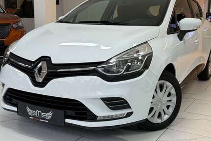 Renault Clio 95.000 km 5.975 € Sinzig 53489