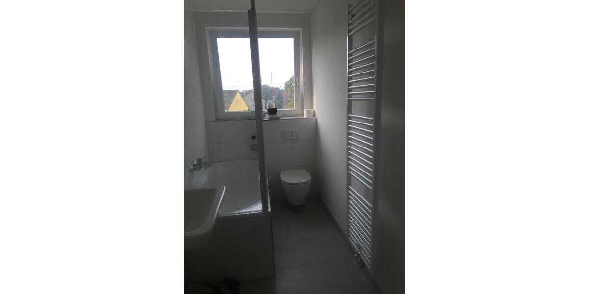 Dachgeschoßwohnung Königswinter - 4 Zimmer, 62 m&sup2;, 209.000&euro; | Angebot:26877413