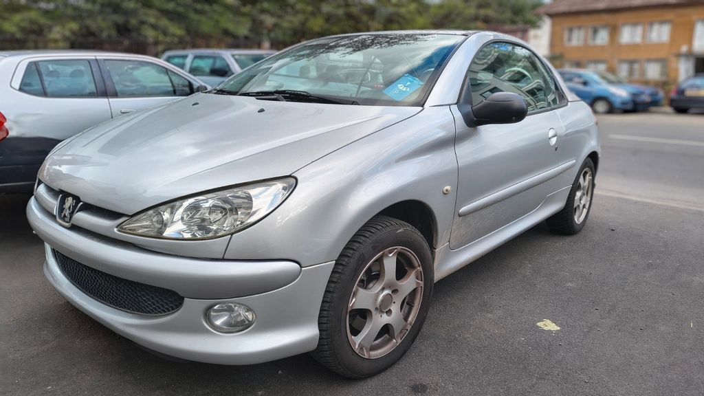 Peugeot 206 111.000 km 1.799 &euro; Köln 50735