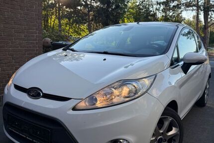 Ford Fiesta 148.693 km 4.390 &euro; Köln 50968