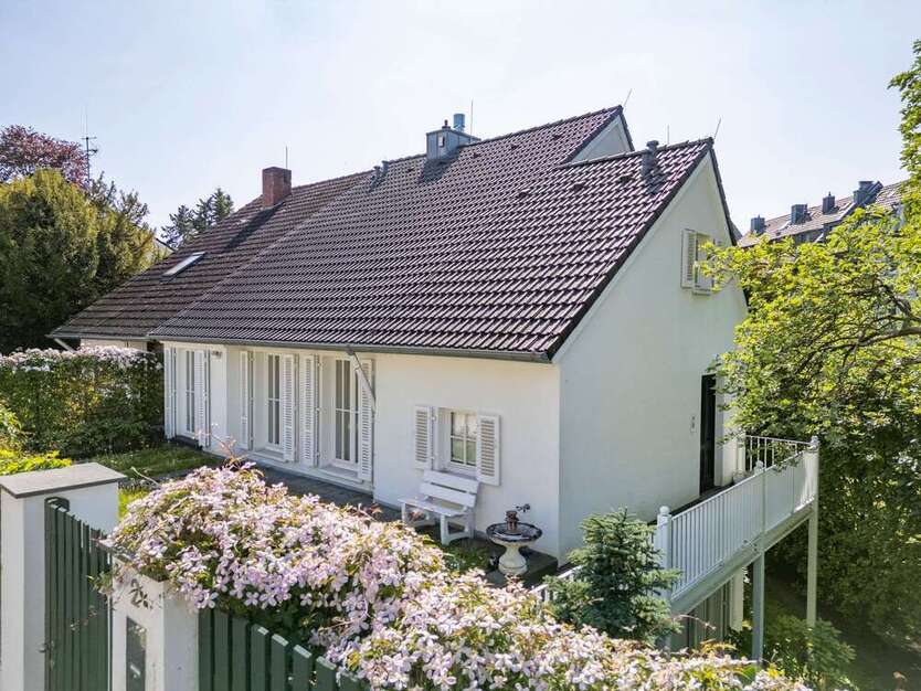 Haus zum Kaufen in Köln 1.895.000 € 223 m²