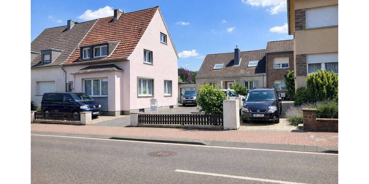 Einfamilienhaus Euskirchen Innenstadt - 6 Zimmer, 136 m&sup2;, 349.000&euro; | Angebot:25932305