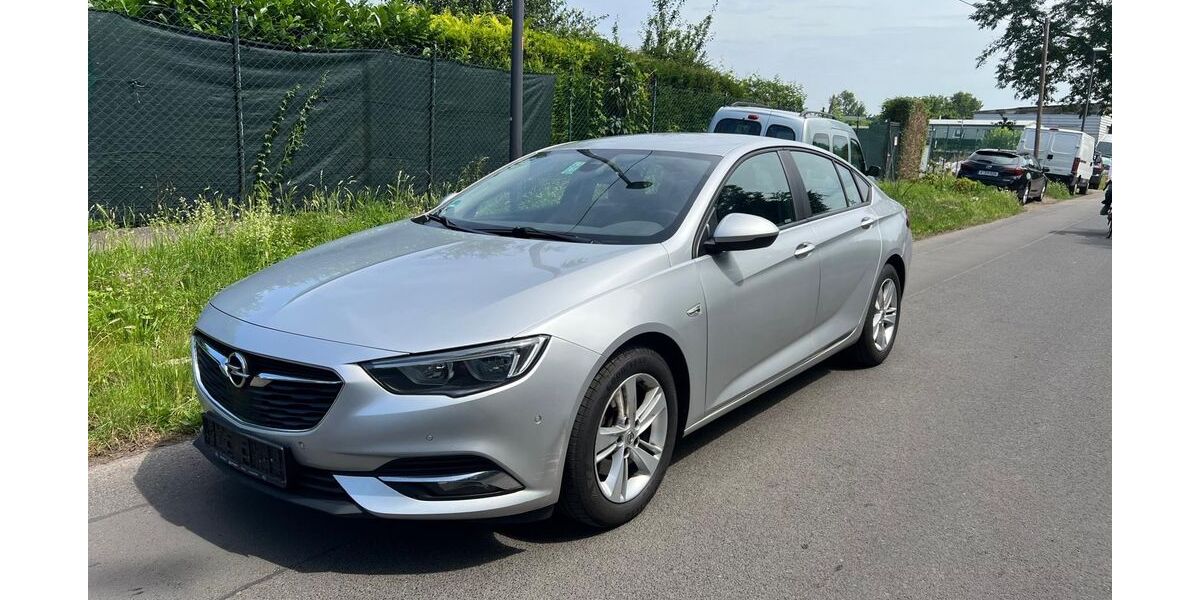 Opel Insignia 185.000 km 7.800 &euro; Köln 50739