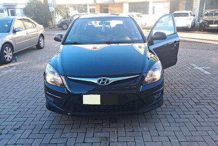 Hyundai i30 305.095 km 1.600 &euro; Niederkassel 53859