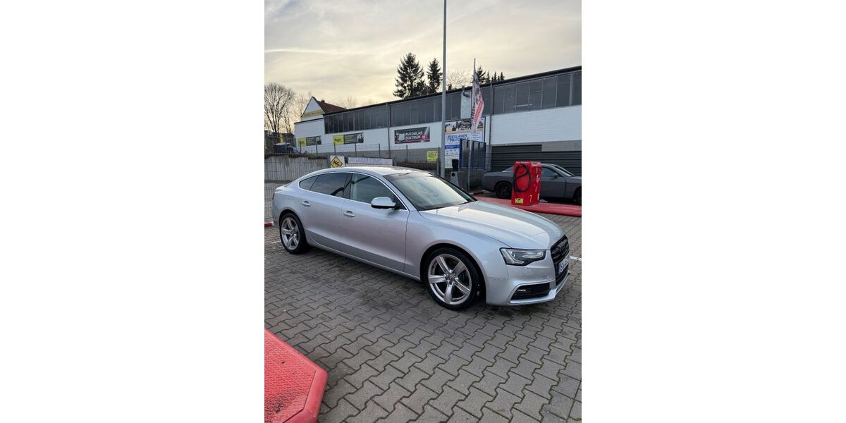 Audi A5 145.000 km 15.999 &euro; Lohmar 53797