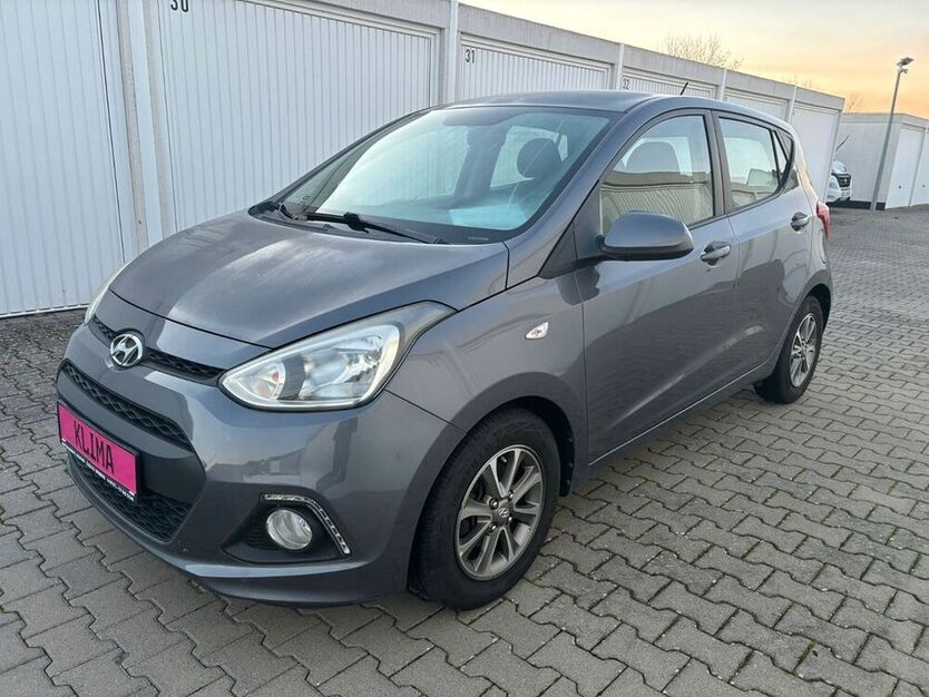 i10