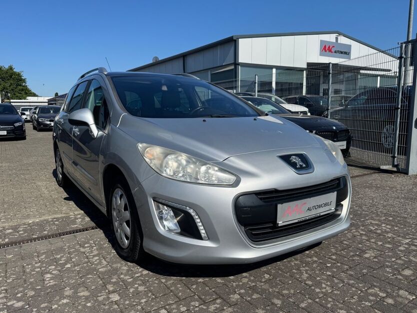Peugeot 308 131.000 km 3.490 € Erftstadt 50374