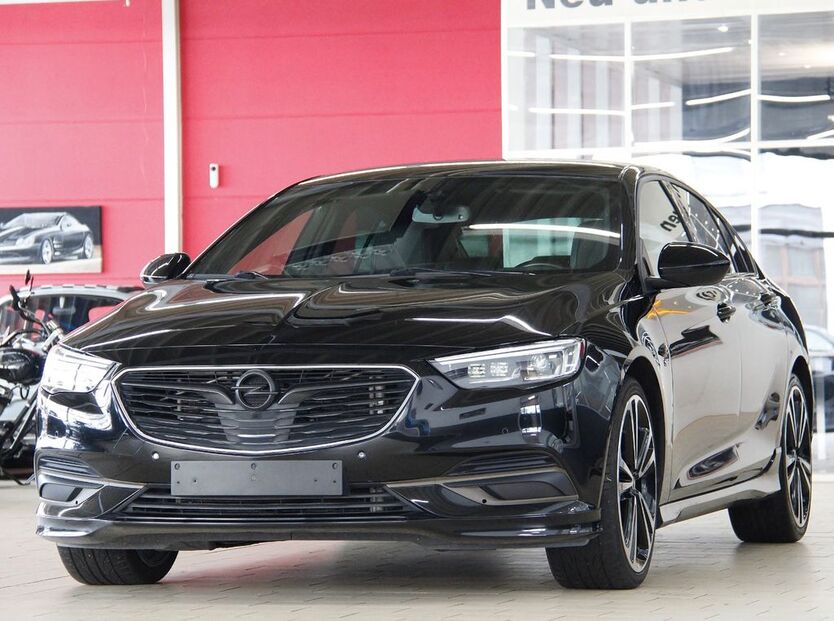 Opel Insignia 90.000 km 18.850 € Köln 50739