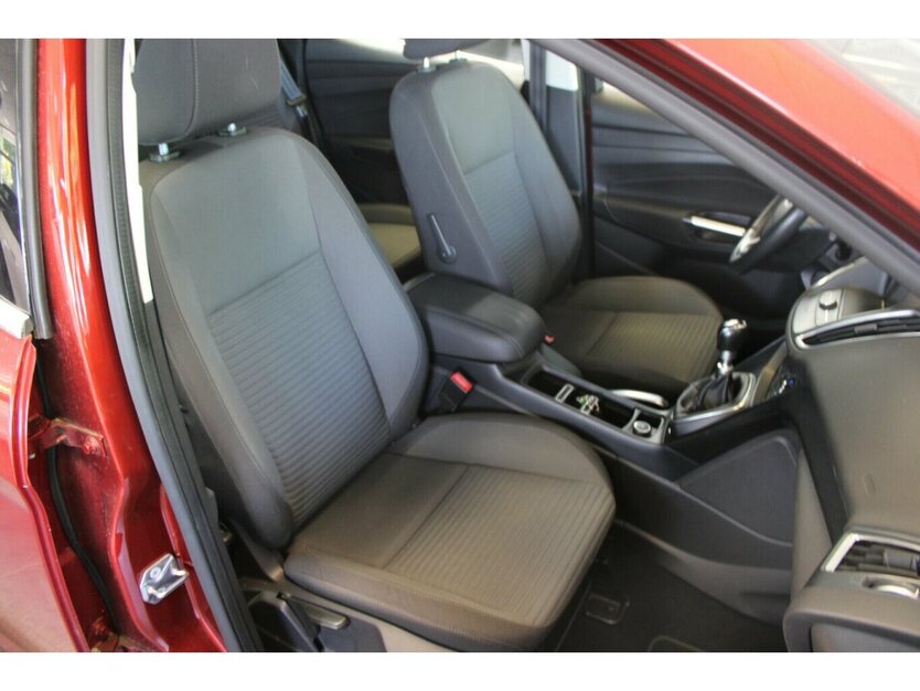 Ford C-Max 1.5 EcoBoost Titanium 66.455 km 11.980 € Euskirchen 53881