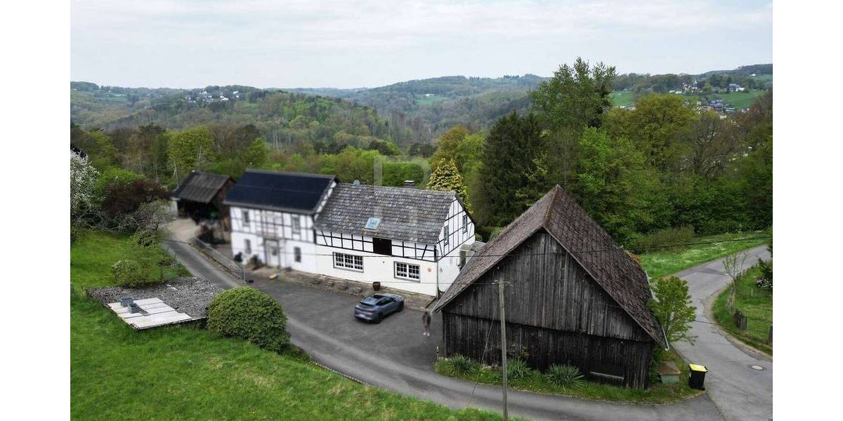 Doppelhaushälfte Overath Steinenbrück - 6 Zimmer, 160 m&sup2;, 249.000&euro; | Angebot:26474675