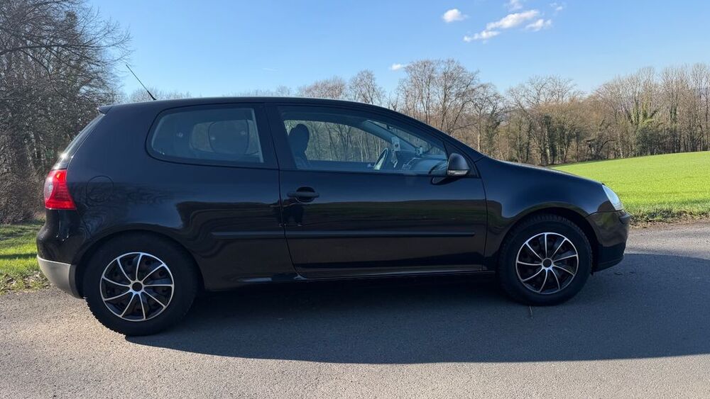 VW Golf 174.000 km 3.190 &euro; Königswinter 53638